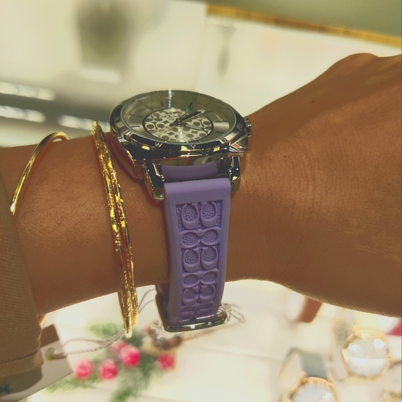 New! Boyfriend Sport Watch ⌚ in Lavender🪻*Only 1* Limited Time - Picture 2 of 8